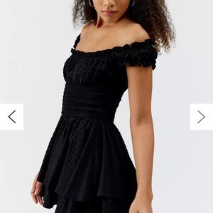 Urban outfitters black jumper size M